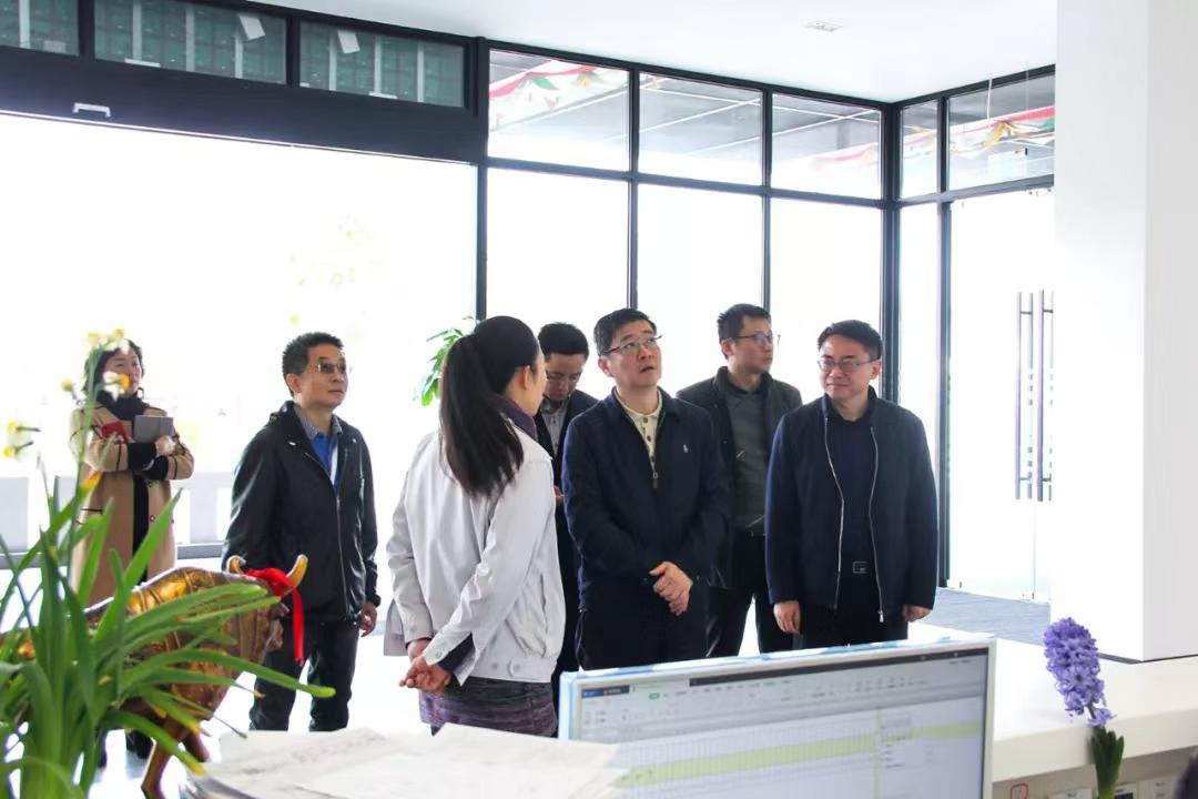 Liu Jian Standing Committee And Vice-Mayor Of Shanghai Jinshan District Visited Thenow Factory